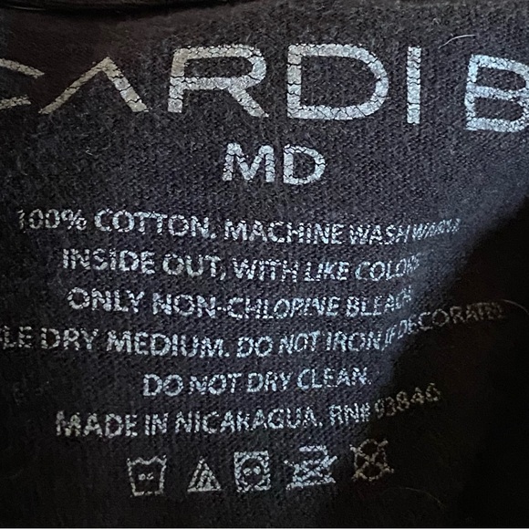 Cardi B, Invasion of Privacy, size Medium - Picture 3 of 3